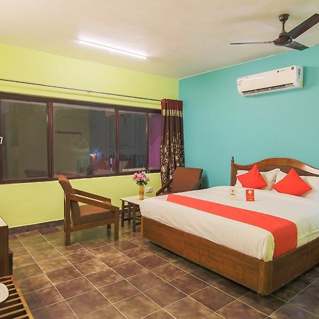 Oyo 10709 Hotel Sbt Visakhapatnam Exterior foto